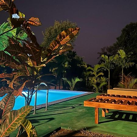 Dew Ashi Homestay Sigiriya Esterno foto