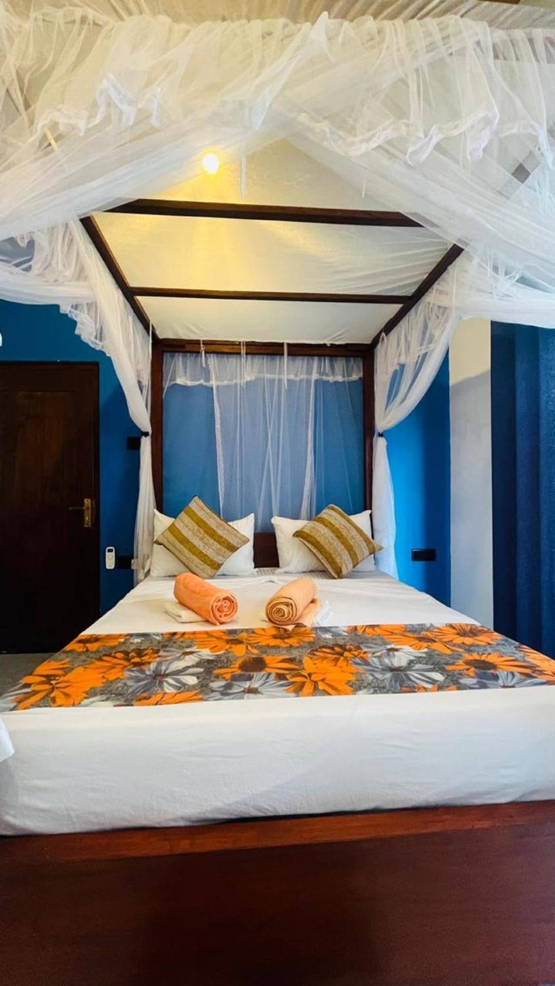 Dew Ashi Homestay Sigiriya Esterno foto