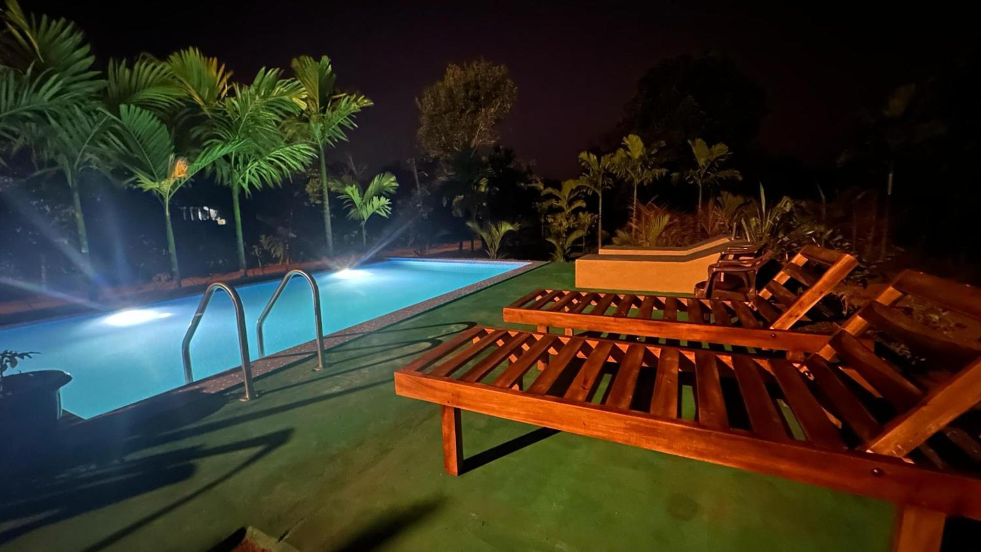 Dew Ashi Homestay Sigiriya Esterno foto
